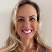Elaine Cristina de Souza Neves Serpa