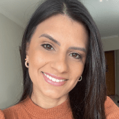Jaqueline M. Luiz